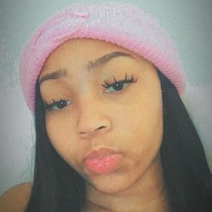 Meet your Posher, Katlyn